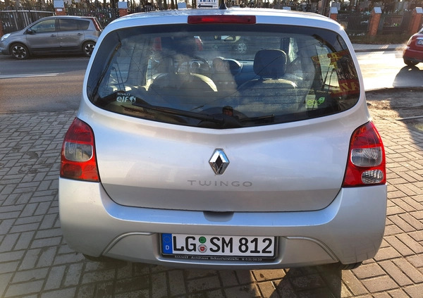 Renault Twingo cena 6700 przebieg: 217000, rok produkcji 2007 z Warszawa małe 46